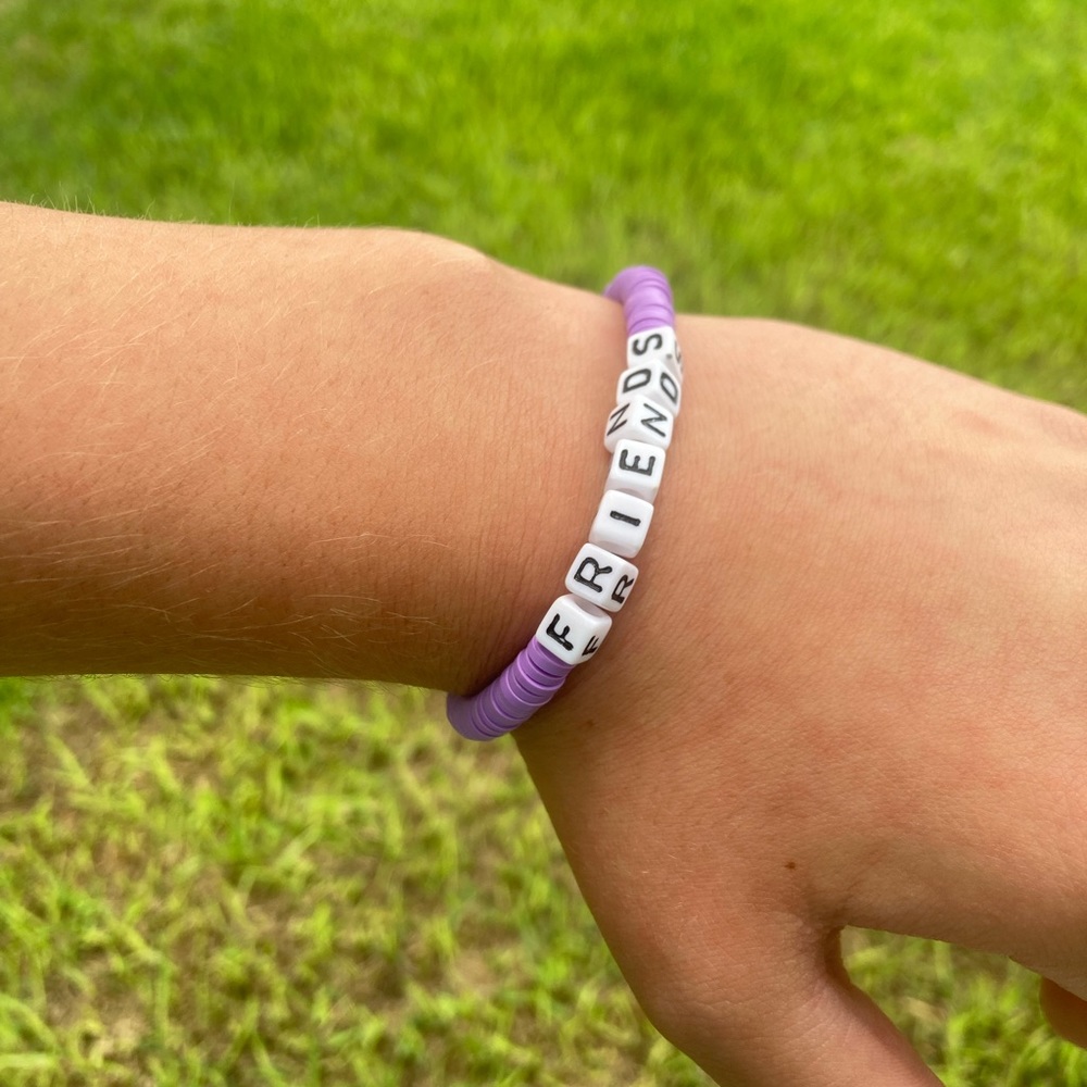 Handmade Friends inspired bracelet.💜